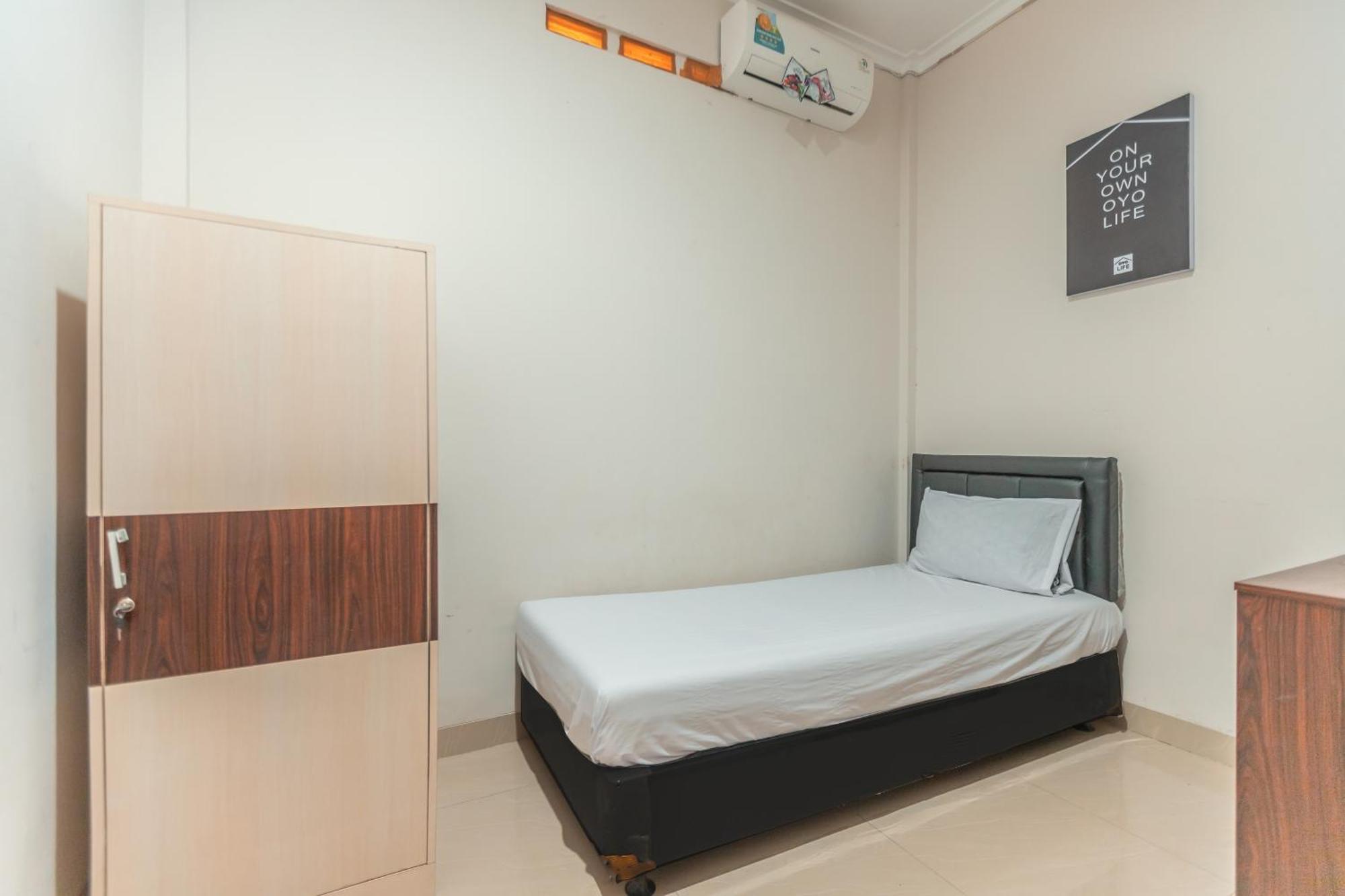 Oyo Life 2335 Kos 89 2* Bogor
