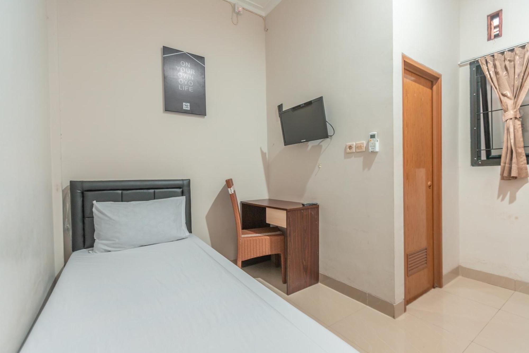 Oyo Life 2335 Kos 89 Hotel 2*