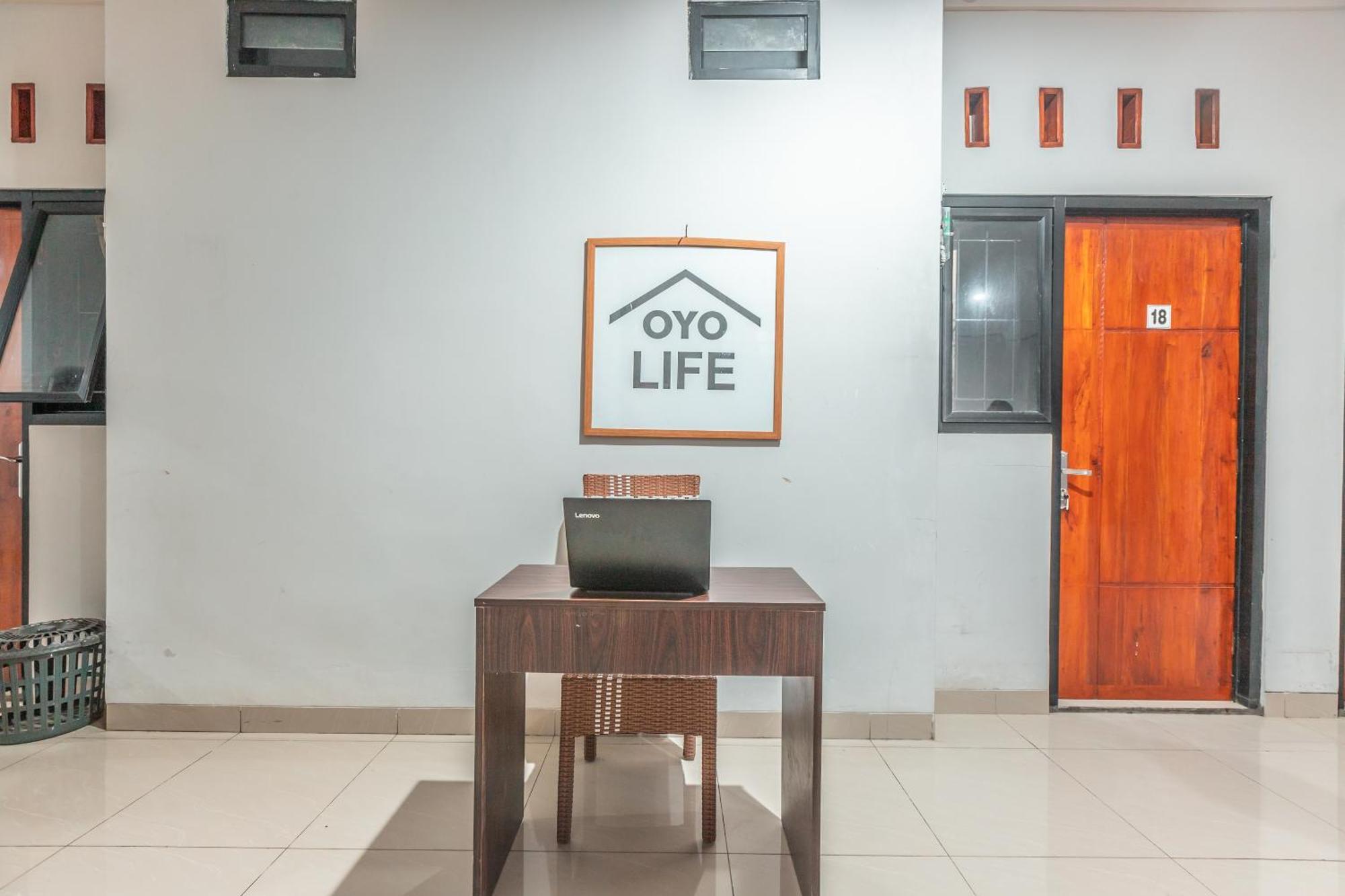 Oyo Life 2335 Kos 89 Bogor